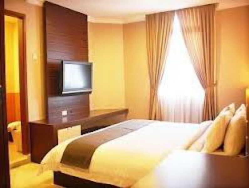 Travellers Suites Serviced Apartments Medan Kültér fotó